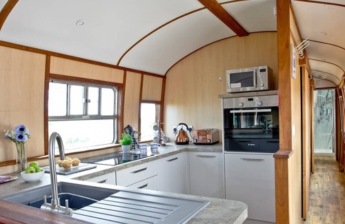 Dawlish Warren Ski Chalet | Chalet ∙ 3 bedrooms ∙ 6 guests
