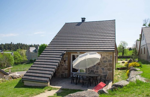 Aumont-Aubrac House | Chalet 4-6 pers à Aumont-Aubrac - LZV038B1