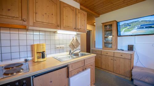 Hochkrimml Apartment | Chalet Alpine Royal B Top 16