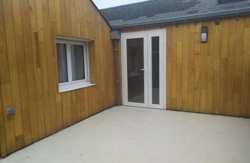 Pontorson Ski Chalet | chalet avec jardin proche du Mont Saint Michel