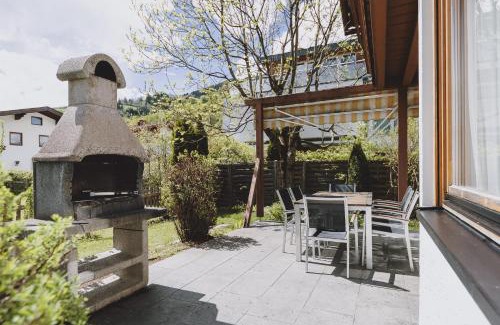Schuttdorf Ski Chalet | Chalet Badia by we rent, SUMMERCARD INCLUDED