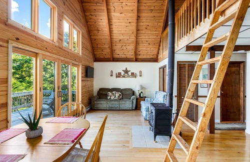 Great Cacapon House | Chalet Cabin w Amazing Views, Huge Deck, Fire Pit!