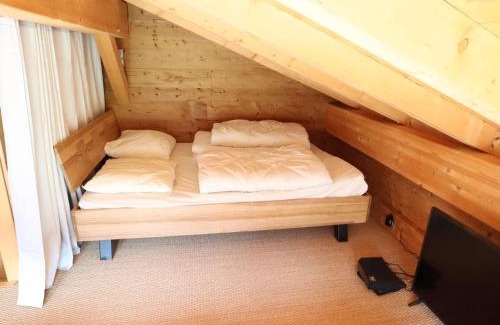 Beaufort Ski Chalet | Chalet calme et récent à Arêches-Beaufort, 8 pers, exposé sud, terrasse ensoleillée, proche du village - FR-1-342-208