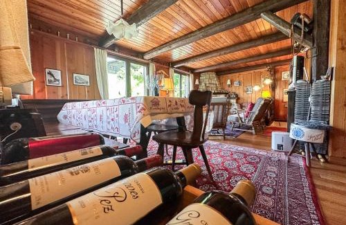 Liddes House | Chalet cosy, vue Alpes, cheminée & grande terrasse