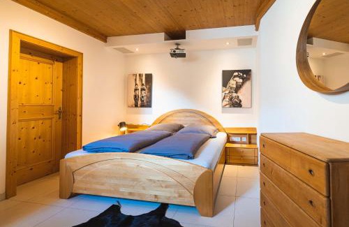 Zell am See Ski Chalet | Chalet Crown of the Alps by we rent