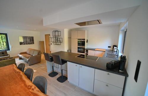 Somme-Leuze House | Chalet des Bois