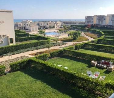 Sidi Abd El-Rahman Ski Chalet | Chalet in Amwaj Al Alamein Sidi Abd Alrahman