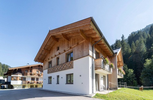 Vorderglemm Ski Chalet | Chalet in Saalbach near Ski Lift