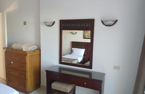Shurtah al-Dakhlah Apartment | Chalet in Sahl Hesheesh