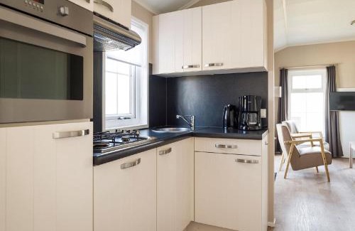 Den Hoorn Ski Chalet | Chalet in Texel with Private Sauna