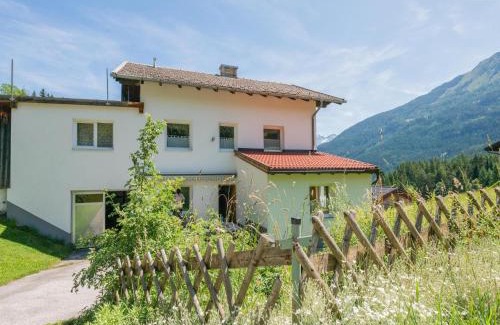 Piller House | Chalet in Tyrol near Ski Resort