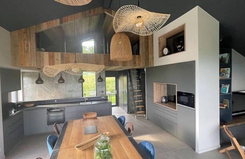 Bonne Ski Chalet | Chalet Jacuzzi & Sauna - Entre Lacs & Montagnes