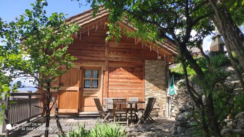 Risoul Ski Chalet | Chalet Mélèze Plein Sud À 1174 M