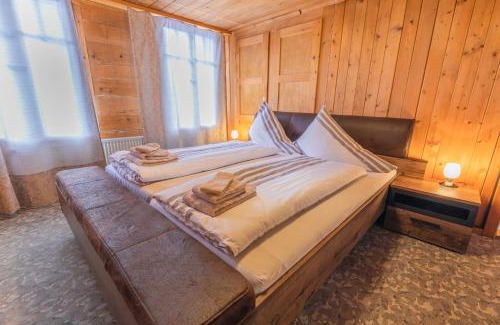Grindelwald Ski Chalet | Chalet Weid - Aare Jungfrau AG