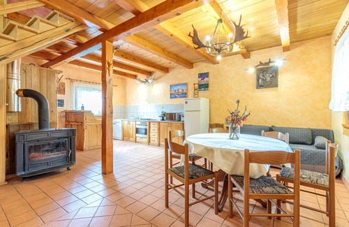 Brod Moravice House | Chalet With Private Whirlpool And Sauna, Zavrh, Croatia