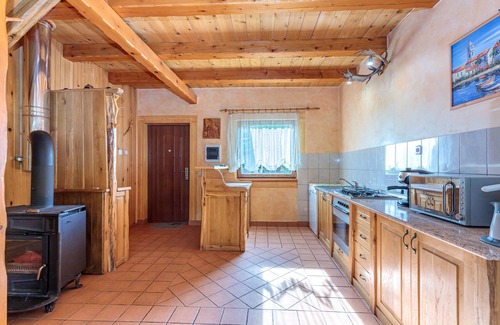 Brod Moravice House | Chalet With Private Whirlpool And Sauna, Zavrh, Croatia