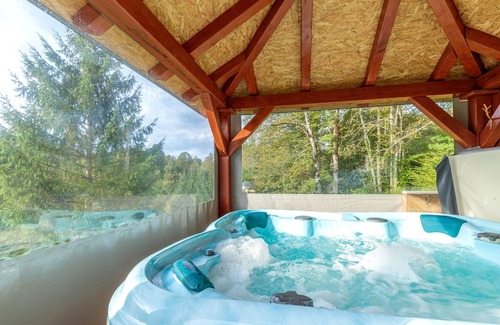 Brod Moravice House | Chalet With Private Whirlpool And Sauna, Zavrh, Croatia