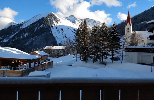 Berwang Apartment | Chalet zur Rose 2-room apartment "Zyklame" 2-7 persons (80m2)