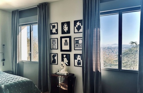 Carcassonne House | Chambre avec vue