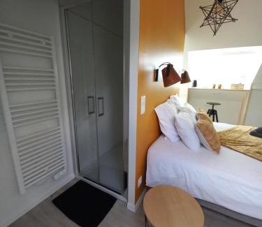 Plouguerneau Apartment | Chambre d'hôtel tout confort au Pays des Abers