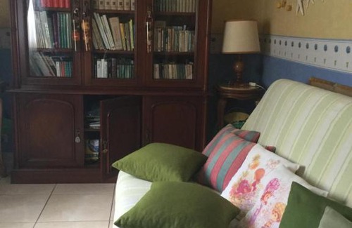 La Possession House | Chambre et pièce confort