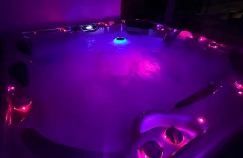 Paulhan House | Chambre et Spa Sud Doré avec Piscine en saison
