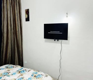 L'Ocean Apartment | chambre journalière laniene