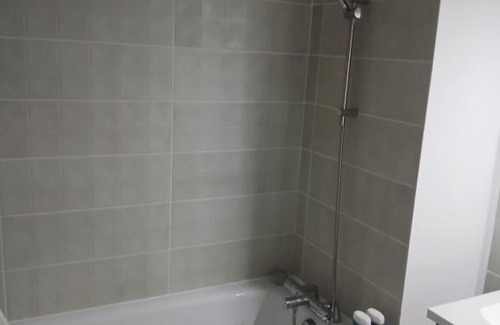 Villeneuve-les-Avignon Bed & Breakfast | Chambre meublee