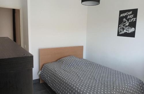 Villeneuve-les-Avignon Bed & Breakfast | Chambre meublee