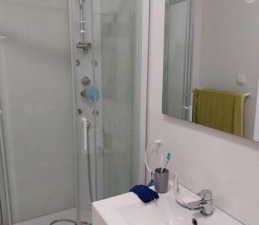 Meze House | Chambre près de l'étang de thau