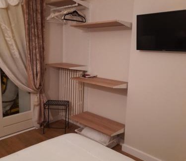 Le Mourillon Bed & Breakfast | Chambre privée à 100 m des plages