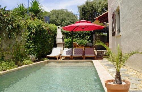 Le Cres House | Chambre, terrasse et piscine de l'Impasse du Pressoir