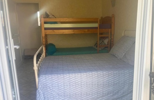 Pia House | Chambre verte chez José