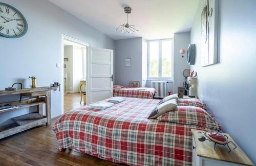 Sevremoine Bed & Breakfast | Chambres d'hôtes " LE JARDIN SUSPENDU " Domaine Le Carteron Axe Nantes, Clisson et Les Epesses