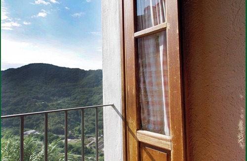 Belmonte Calabro House | Characteristic house in Belmonte Calabro, Medieval village, Ecotourism, Tradition