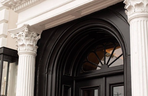 Charleston Historic District Apartment | Charleston Suite | 2 Bedrooms + Apartment-Style