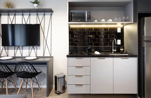 Pinheiros Apartment | Charlie Alves Guimarães Pinheiros