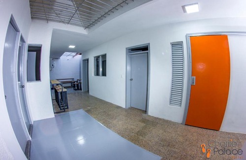 El Poblado House | Charlie Palace Hostel