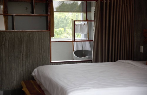 Suoi Nuoc Beach Resort | Charm Hon Rom Villas Resort