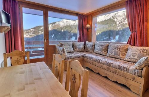 Meribel-Mottaret Apartment | Charmant 2 pièces avec balcon et Wi-Fi à Méribel, classé 3* pour 4 personnes - FR-1-182-25