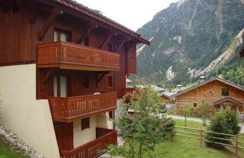 Pralognan-la-Vanoise Apartment | Charmant appart 3 pièces avec parking, près des pistes - FR-1-464-15