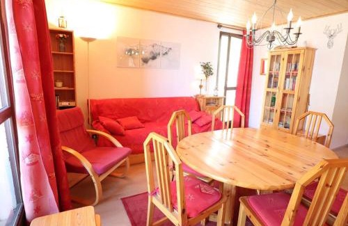 Beaufort Apartment | Charmant appart *, 6 pers, 2 balcons, prox pistes & village, parking gratuit - FR-1-342-147