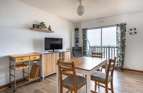 Houlgate Apartment | Charmant appartement face à la Mer avec balcon