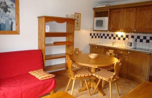 Pralognan-la-Vanoise Apartment | Charmant apt 3 pièces, balcon, proche pistes - FR-1-464-127