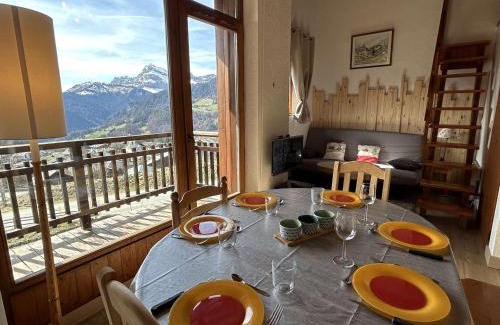 Notre-Dame-de-Bellecombe Apartment | Charmant T2 Mezzanine, Balcon, 6 Pers, Centre de Notre-Dame-de-Bellecombe - FR-1-595-27