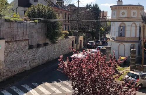 Lagny-sur-Marne Apartment | Charmant logement proche Disneyland Paris parking