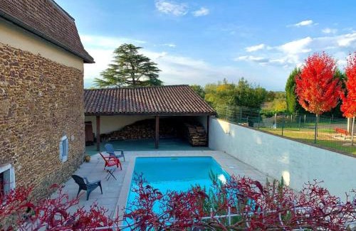 Tilh House | Charmant Studio 25 m² avec mezzanine et piscine