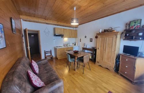 Montgenevre Apartment | Charmant studio 4 pers, accès parking direct, proche pistes et services - FR-1-266-194