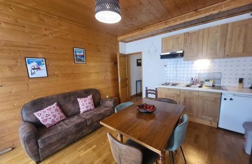 Montgenevre Apartment | Charmant studio 4 pers, accès parking direct, proche pistes et services - FR-1-266-194