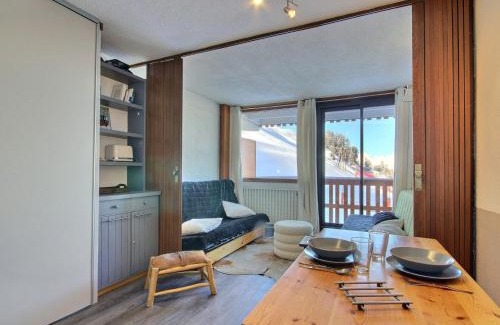 Plagne Centre Apartment | Charmant studio avec balcon et vue Mont-Blanc, à 50m des pistes - FR-1-455-131